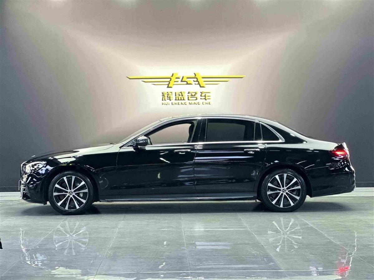 奔馳 奔馳E級(jí)新能源  2022款 改款 E 350 e L 插電式混合動(dòng)力轎車(chē)圖片