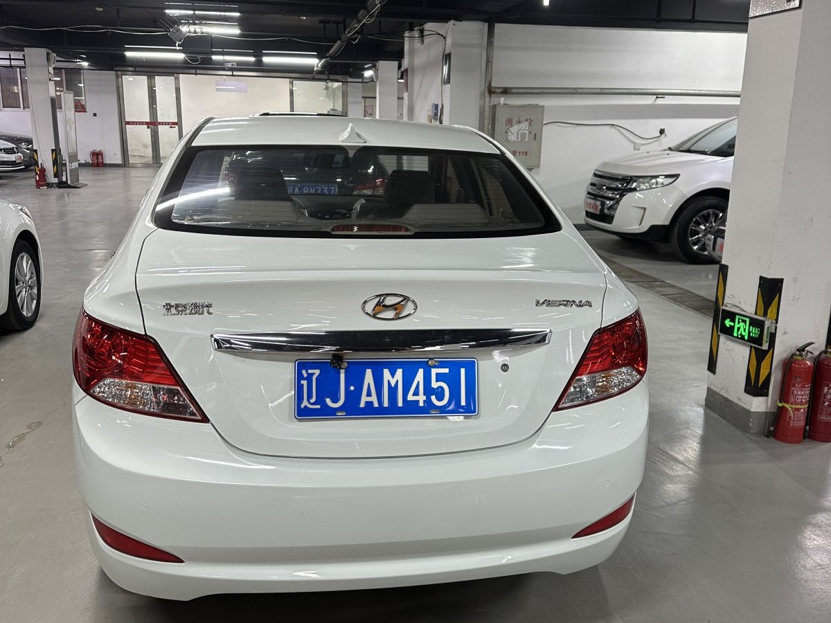 現(xiàn)代 瑞納  2014款 1.4L 手動智能型GLS圖片