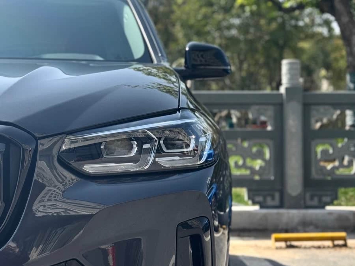 寶馬 寶馬X3  2023款 xDrive30i 領(lǐng)先型 M曜夜套裝圖片