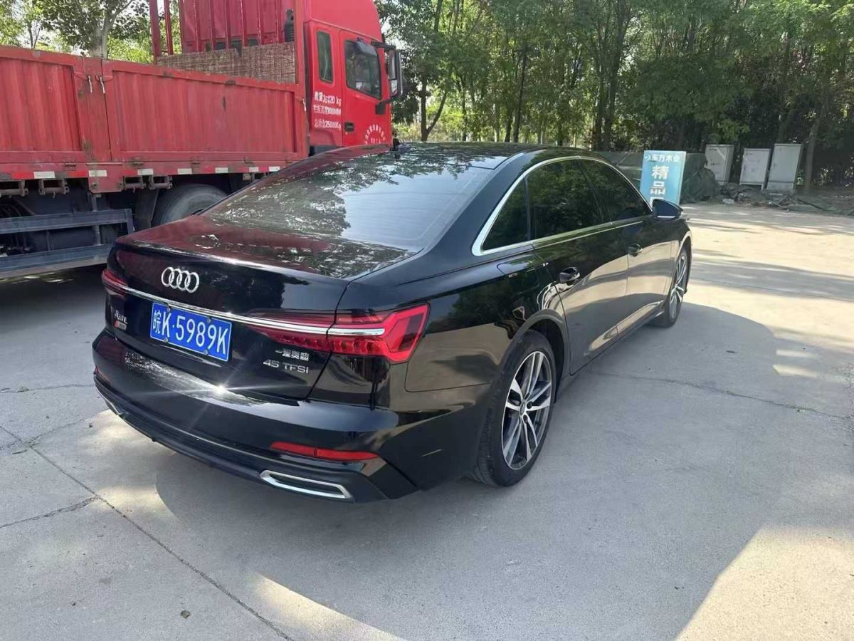 奧迪 奧迪A6L  2019款 40 TFSI 豪華動(dòng)感型圖片