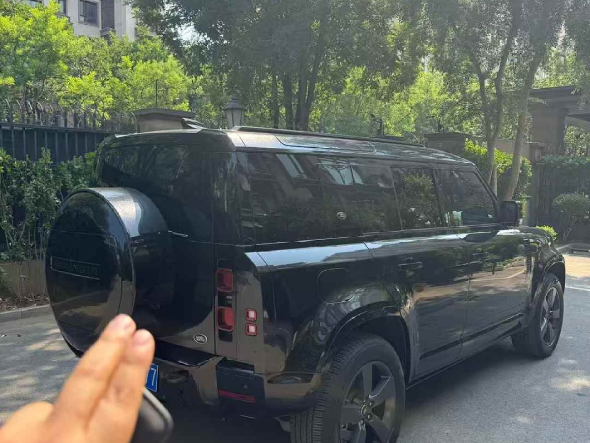 路虎 衛(wèi)士  2023款 110 V8圖片
