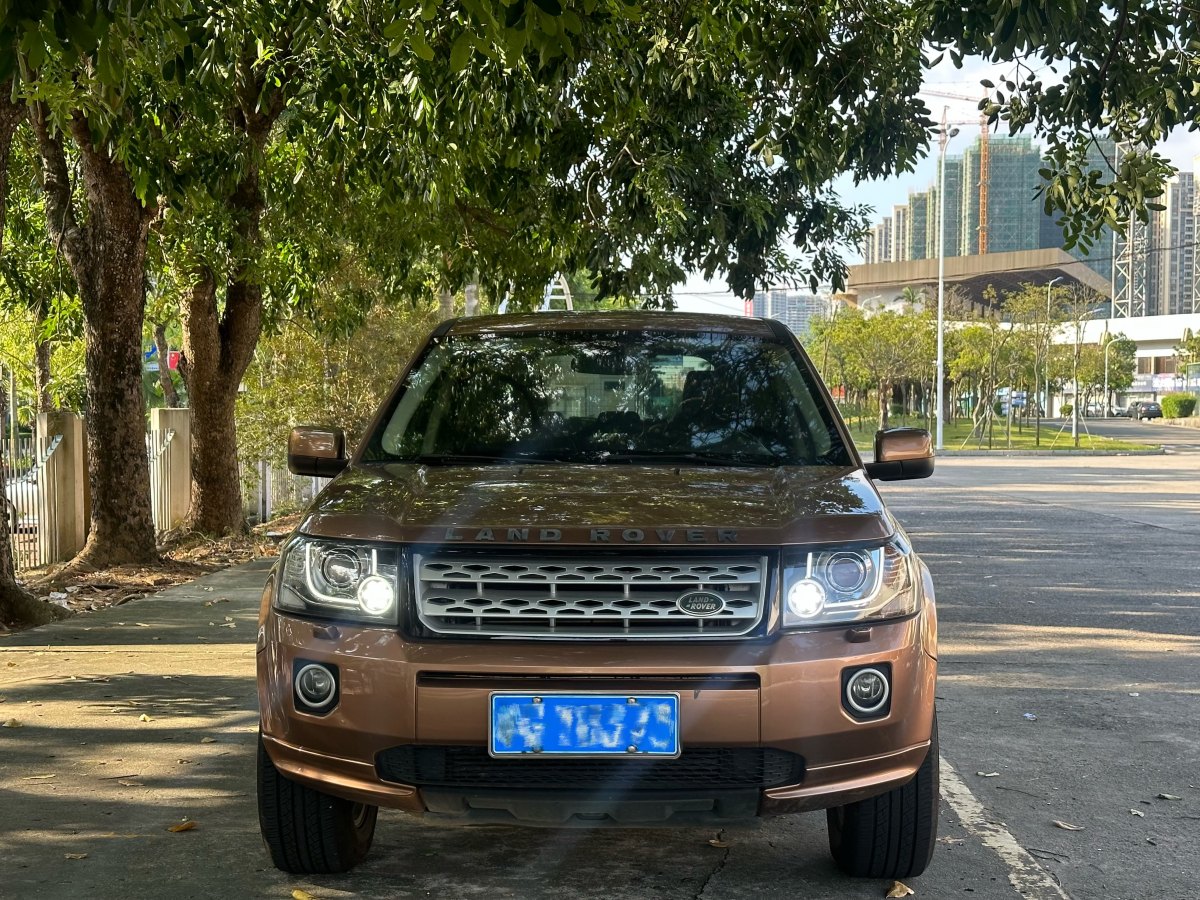 路虎 神行者2  2014款 2.0T Si4 SE汽油版圖片