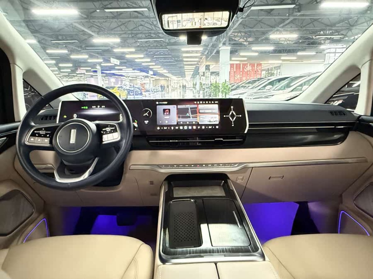 車馳 車馳V-Class  2024款 2.0T 蘭馳牌巴菲特旗艦版圖片