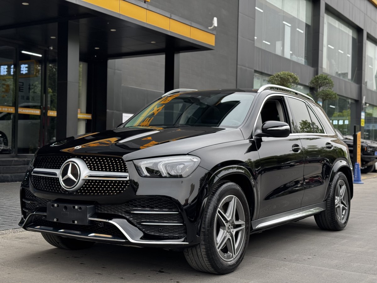2022年5月奔馳 奔馳GLE  2022款 改款 GLE 450 4MATIC 動(dòng)感型