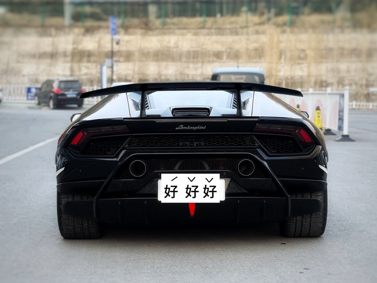 2019年4月兰博基尼 Huracán  2017款 Huracán Performante