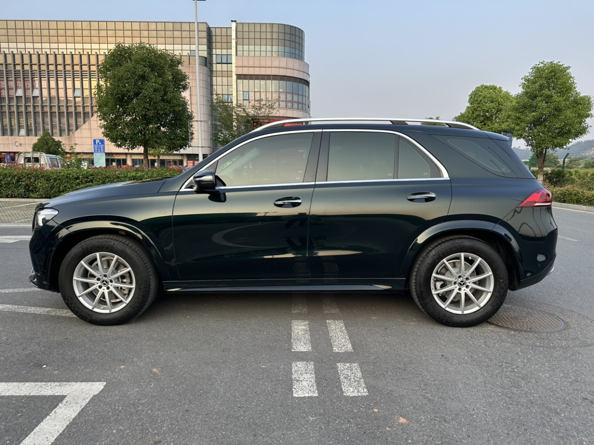 奔馳 奔馳GLE  2021款 GLE 350 4MATIC 時尚型圖片