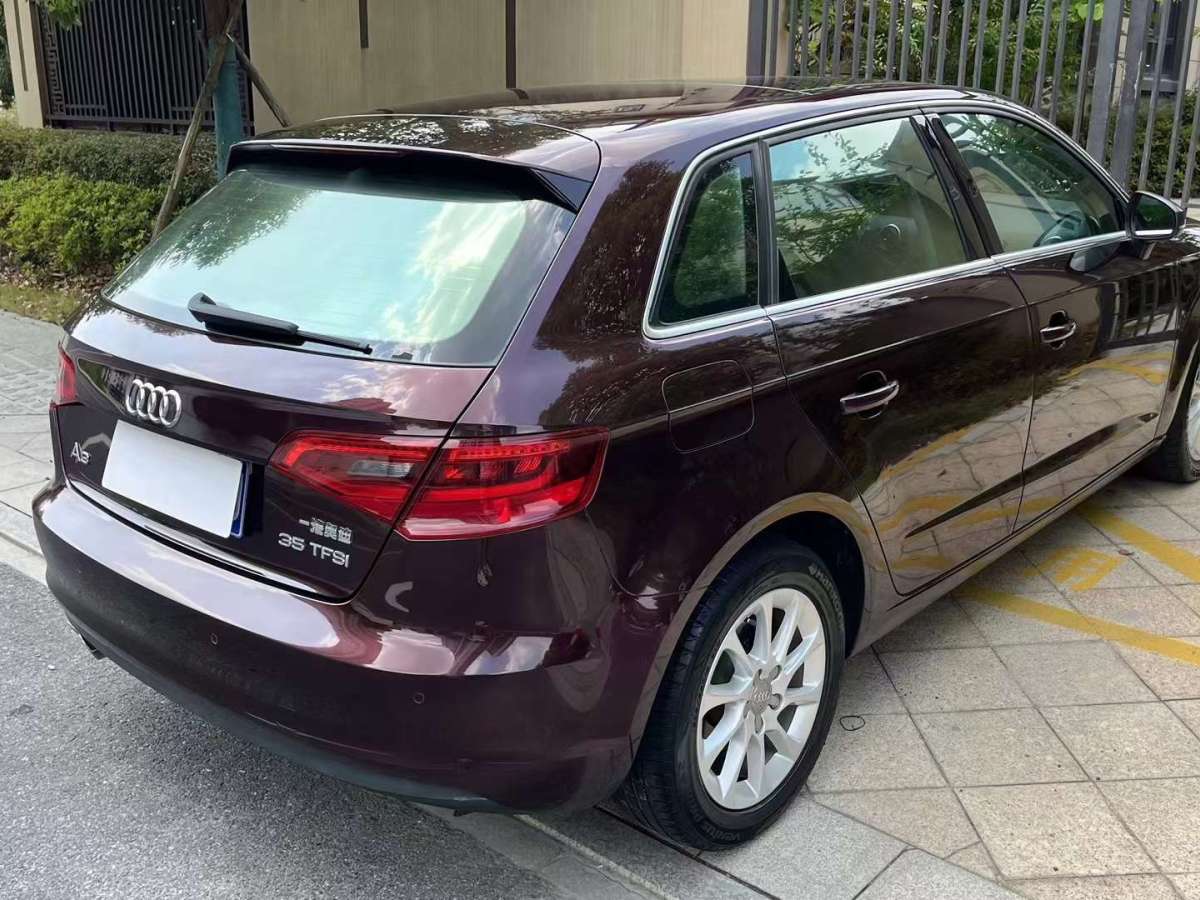 奧迪 奧迪A3  2015款 Sportback 35 TFSI 百萬紀(jì)念智領(lǐng)型圖片