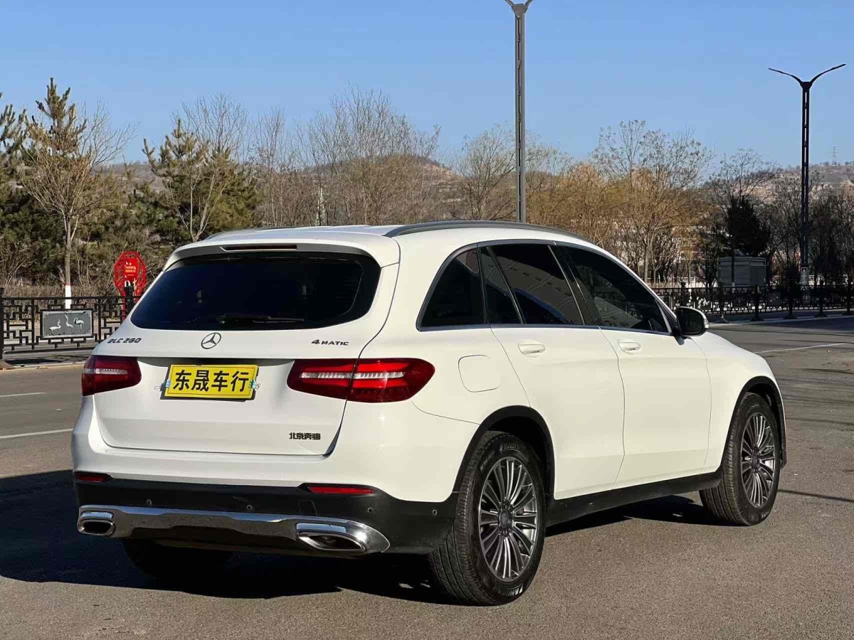 奔馳 奔馳GLC  2016款 GLC 260 4MATIC 豪華型圖片