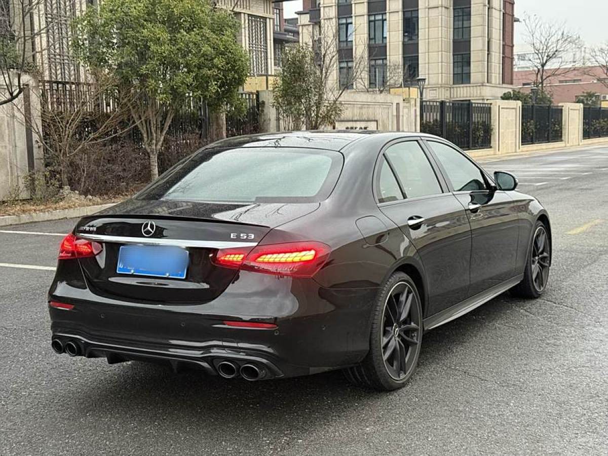 奔馳 奔馳E級(jí)AMG  2022款 改款 AMG E 53 4MATIC+圖片