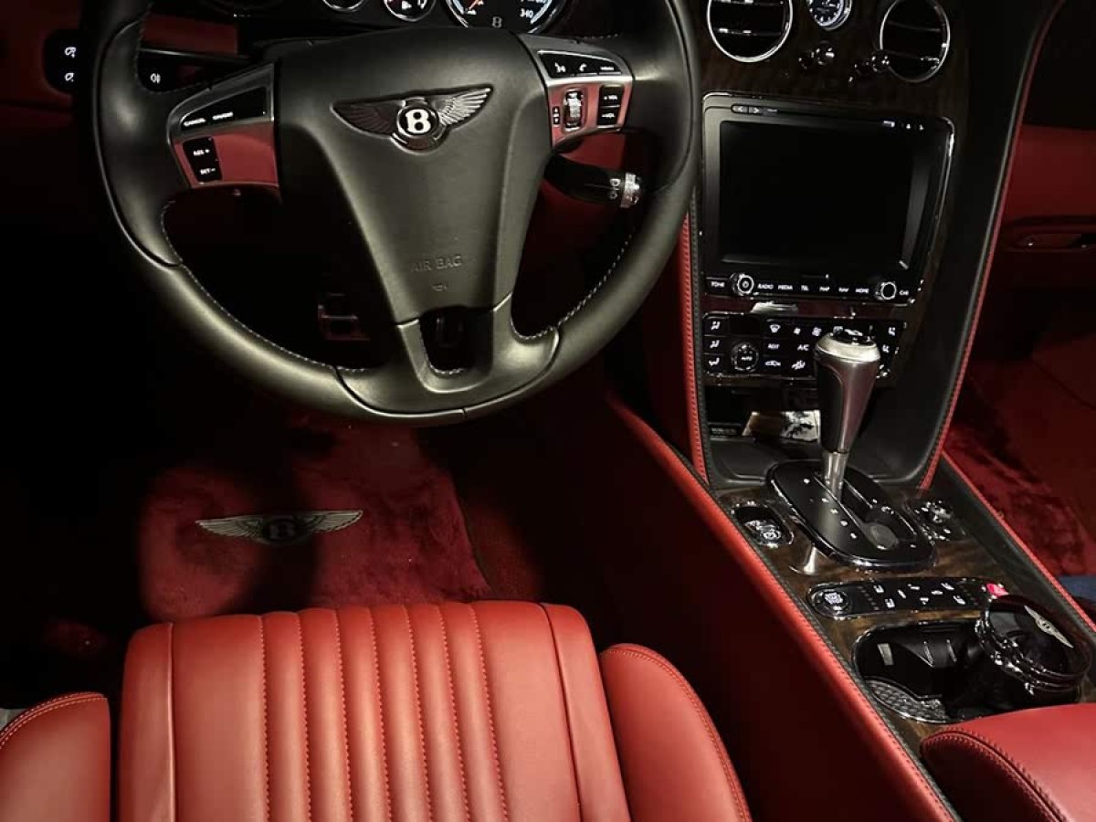 賓利 歐陸  2016款 4.0T GT V8 S 標準版圖片