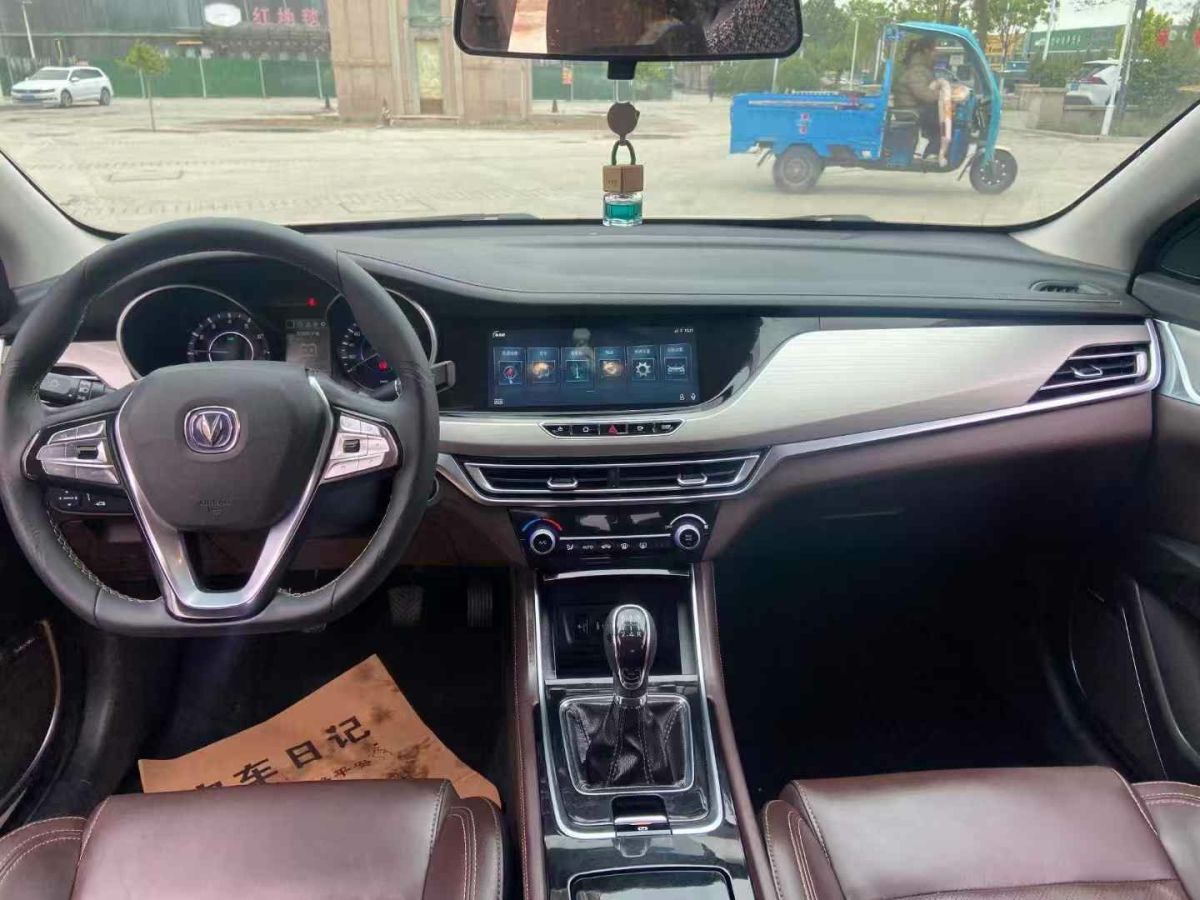 長安 逸動  2019款  1.6L GDI 手動超值版 國VI圖片