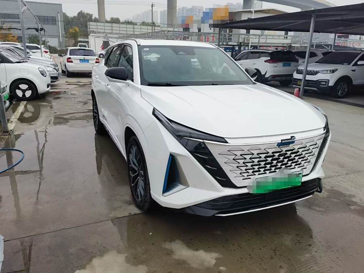 長(zhǎng)安歐尚 長(zhǎng)安歐尚Z6新能源  2023款 智電iDD 150KM旗艦PLUS圖片