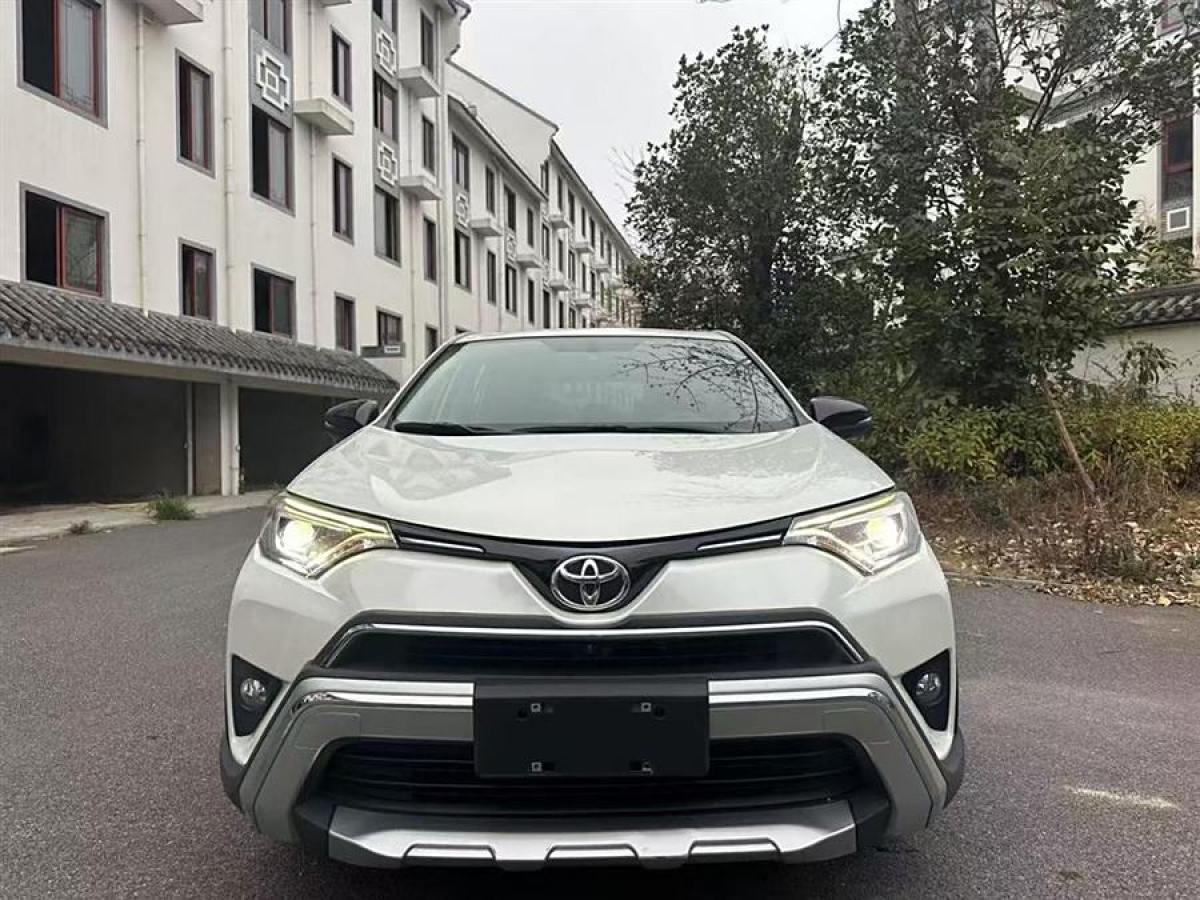 豐田 RAV4榮放  2019款 2.0L CVT兩驅(qū)風尚X限量版 國VI圖片