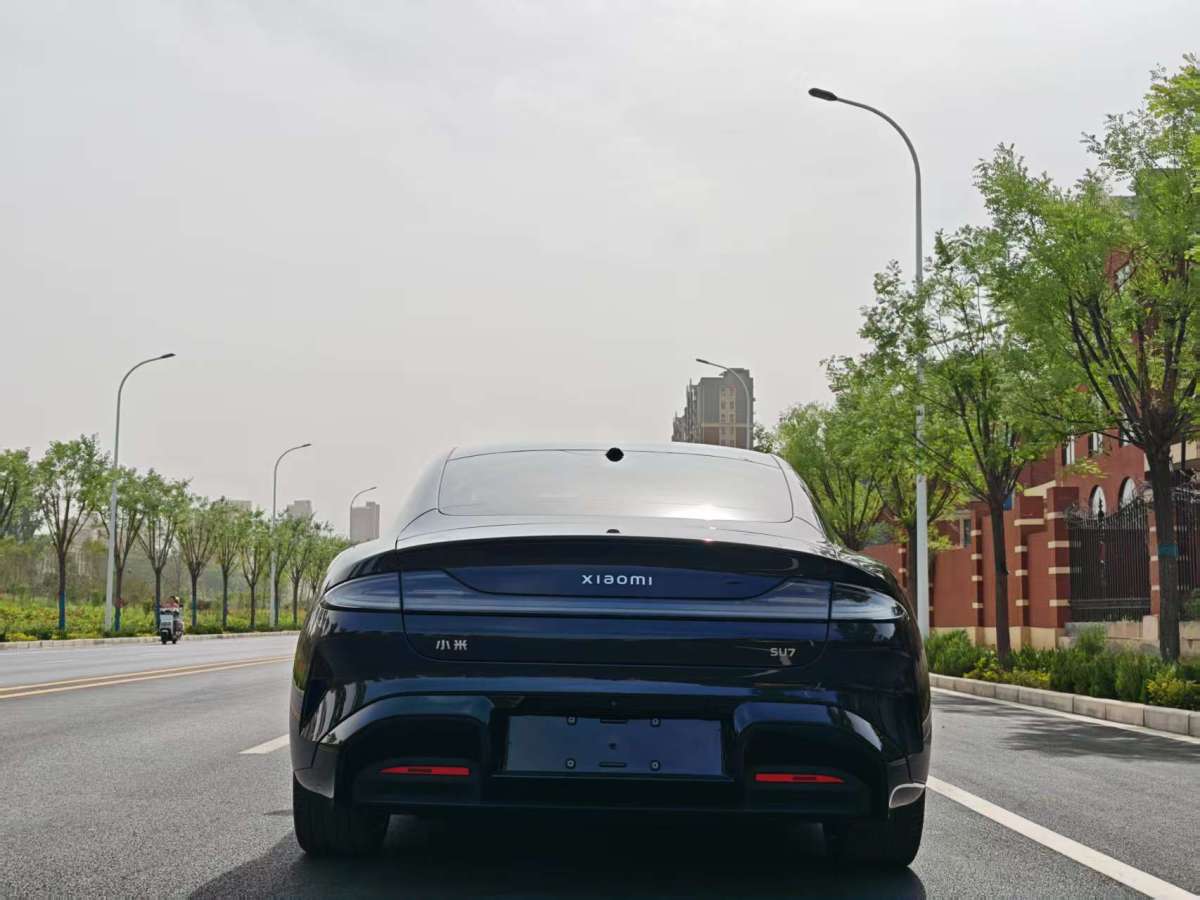 小米 小米SU7  2024款 700km 后驅(qū)長(zhǎng)續(xù)航智駕版圖片