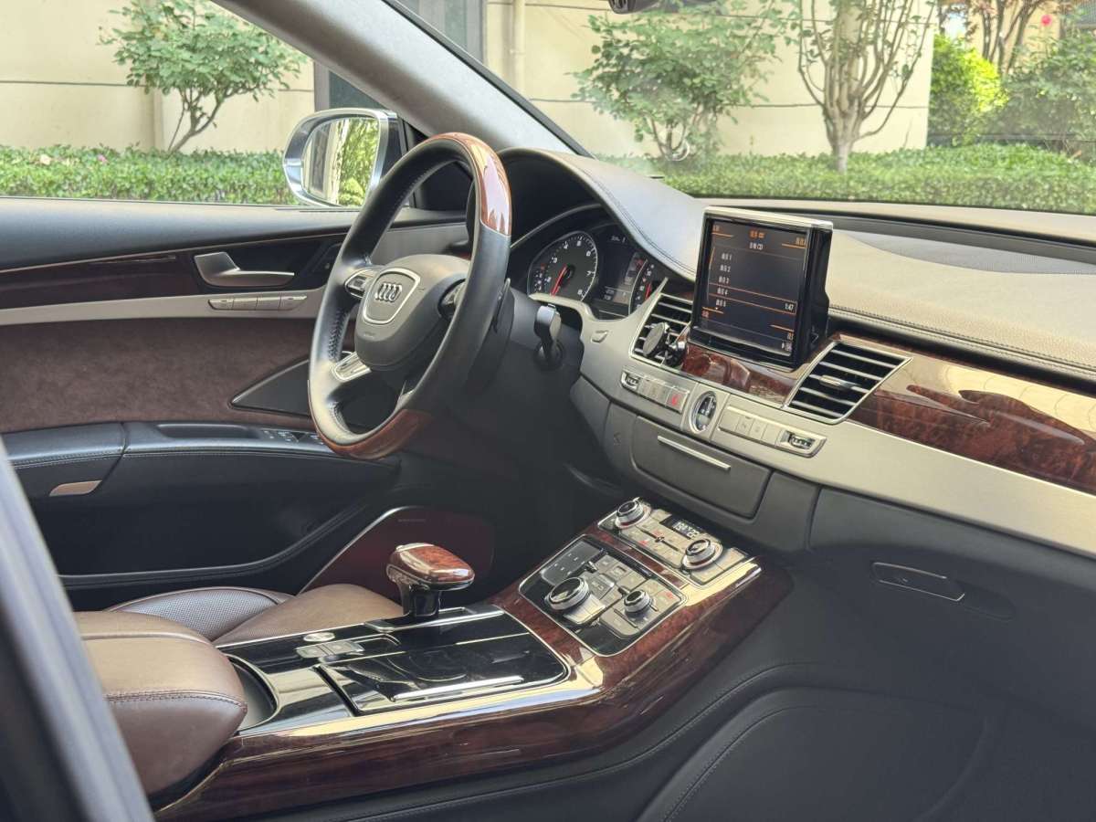 奧迪 奧迪A8  2014款 A8L 6.3 FSI W12 quattro旗艦型圖片