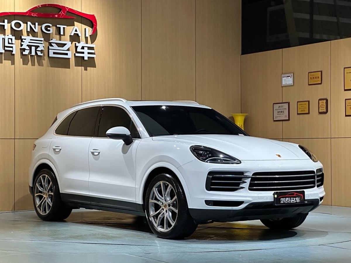 2022年5月保時(shí)捷 Cayenne  2022款 Cayenne 3.0T 鉑金版