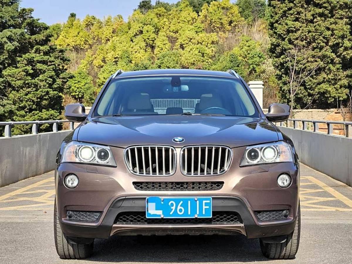 寶馬 寶馬X3  2011款 xDrive28i 領(lǐng)先型圖片