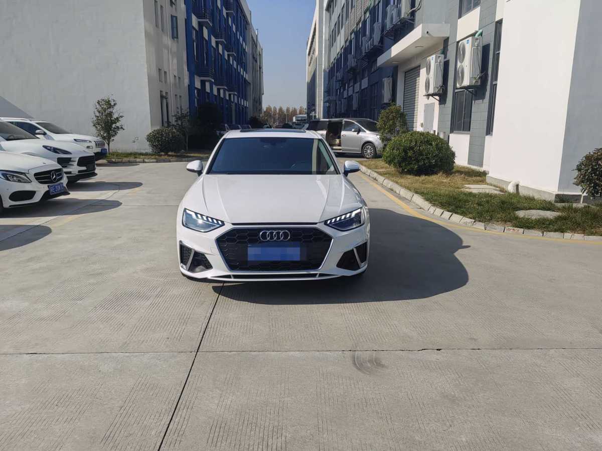 奧迪 奧迪A4L  2020款 40 TFSI 豪華動感型圖片