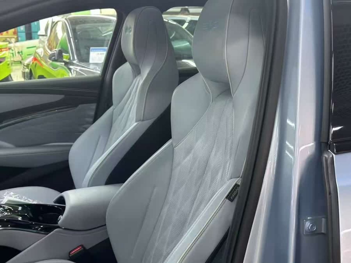 比亞迪 海豹  2024款 榮耀版 550km 精英型圖片