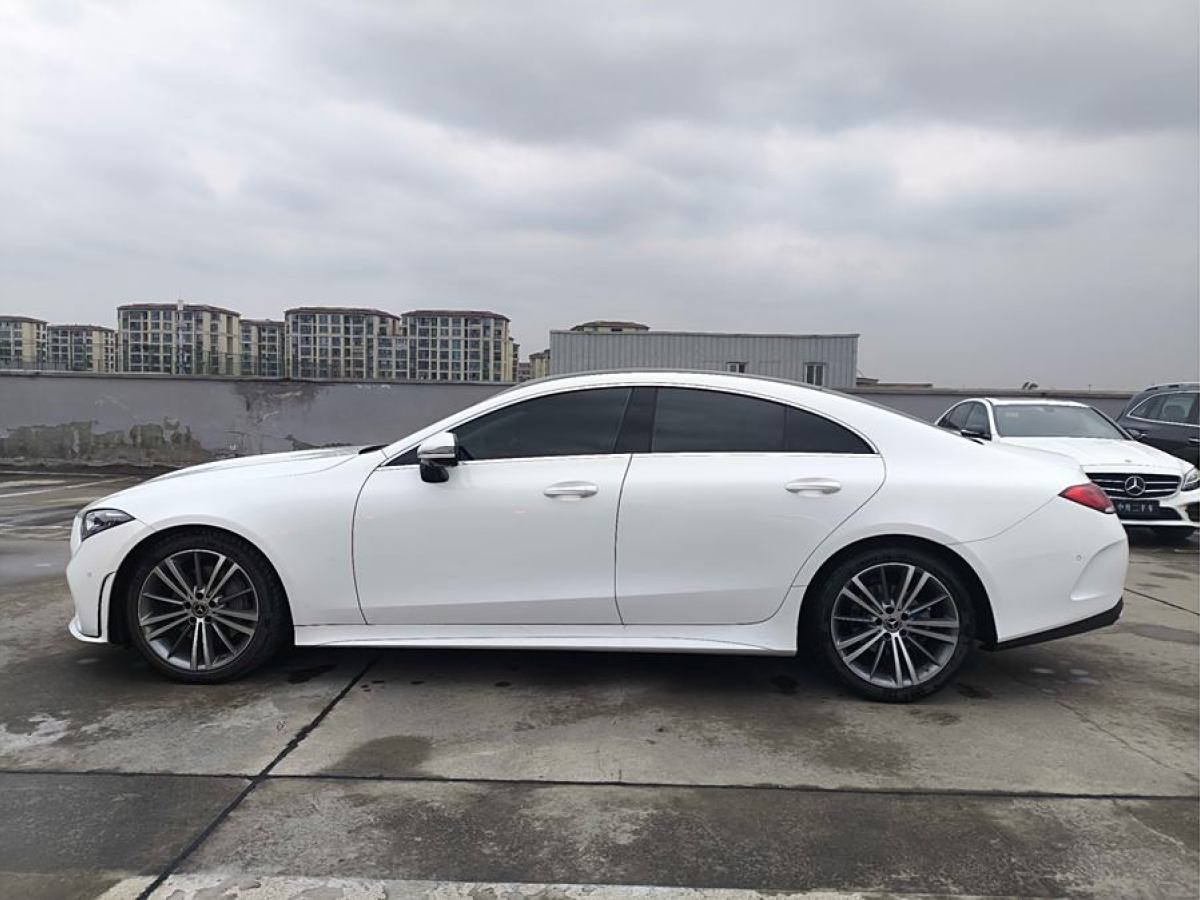 奔馳 奔馳CLS級(jí)  2021款 改款 CLS 300 動(dòng)感型圖片