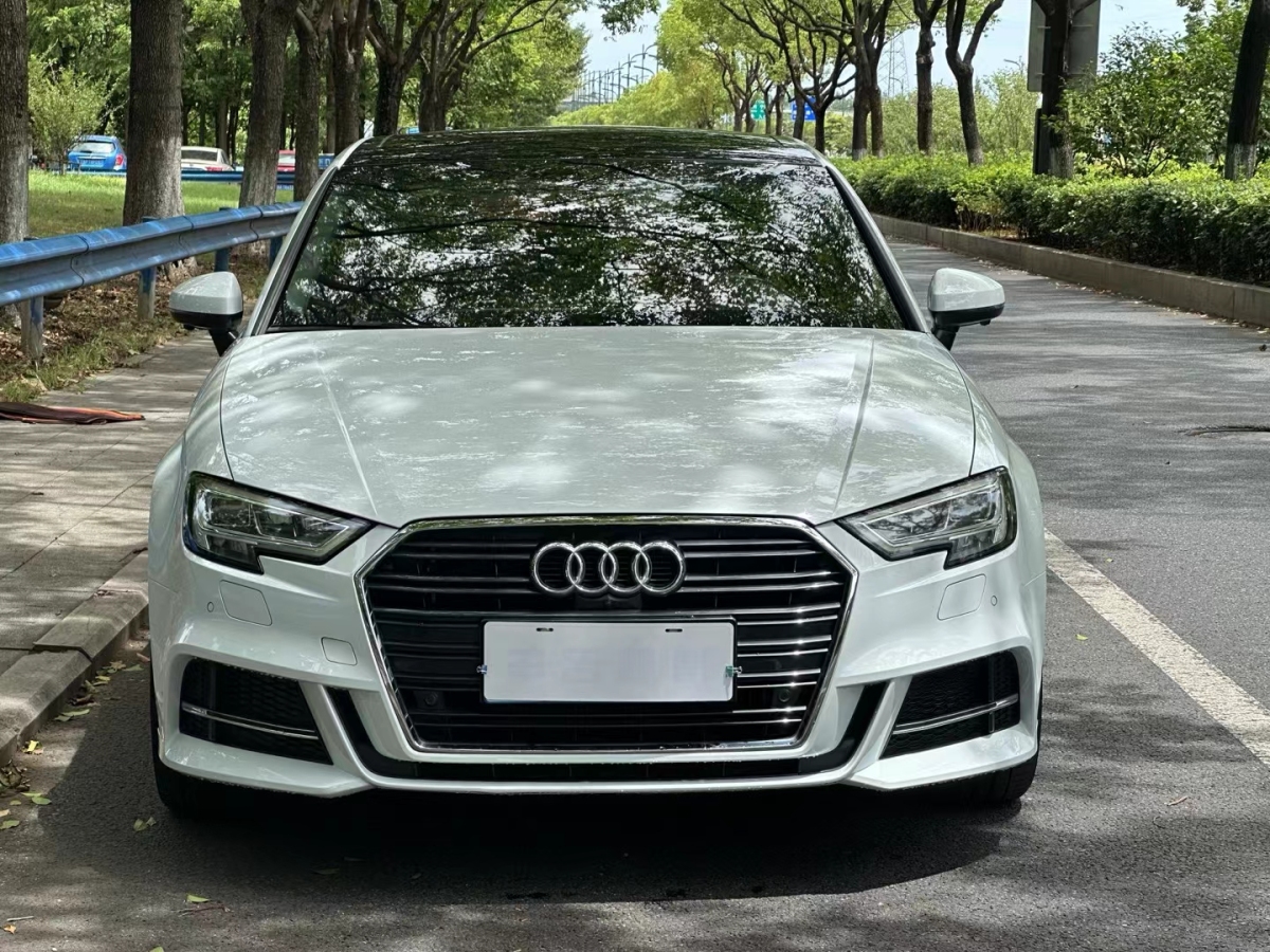 2019年6月奧迪 奧迪A3  2019款 Limousine 35 TFSI 時尚型 國V