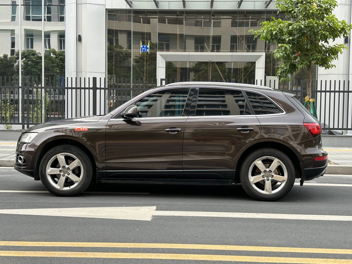 奧迪 奧迪Q5  2013款 40 TFSI 進(jìn)取型圖片