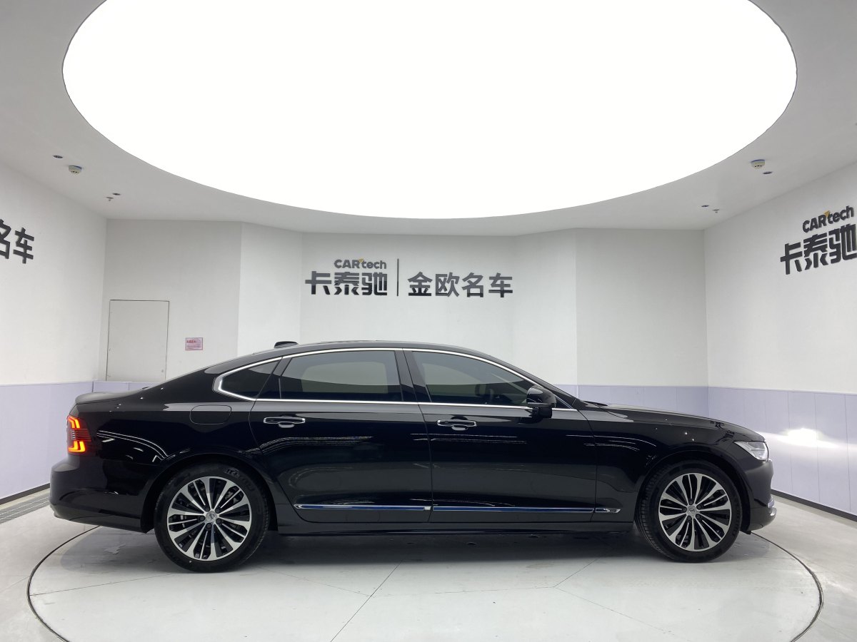 沃爾沃 S90  2023款 B5 智逸豪華版圖片