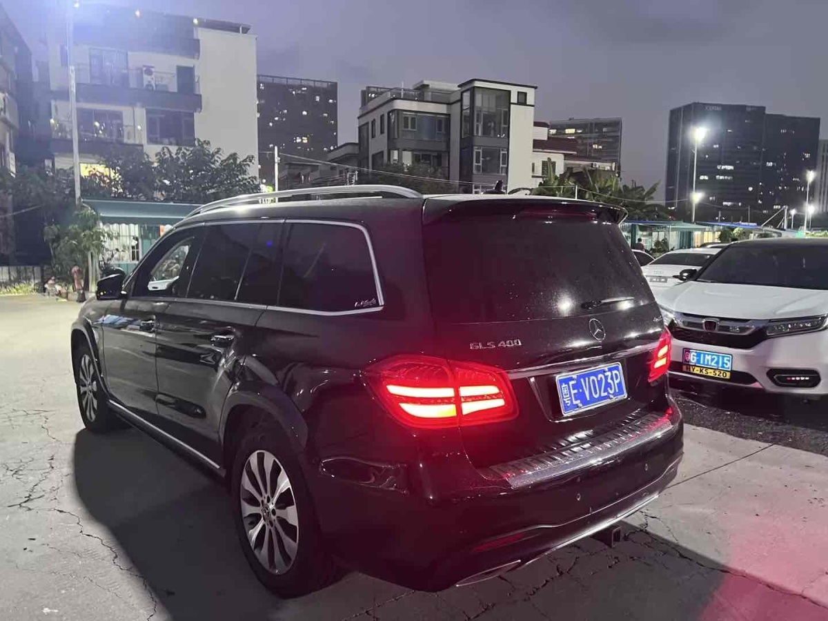 奔馳 奔馳GLS  2023款 改款 GLS 400 4MATIC圖片