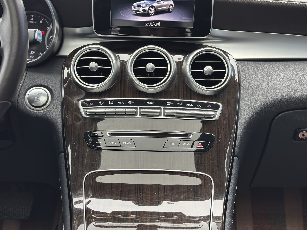 奔馳 奔馳GLC  2019款 GLC 260 4MATIC 動感型圖片