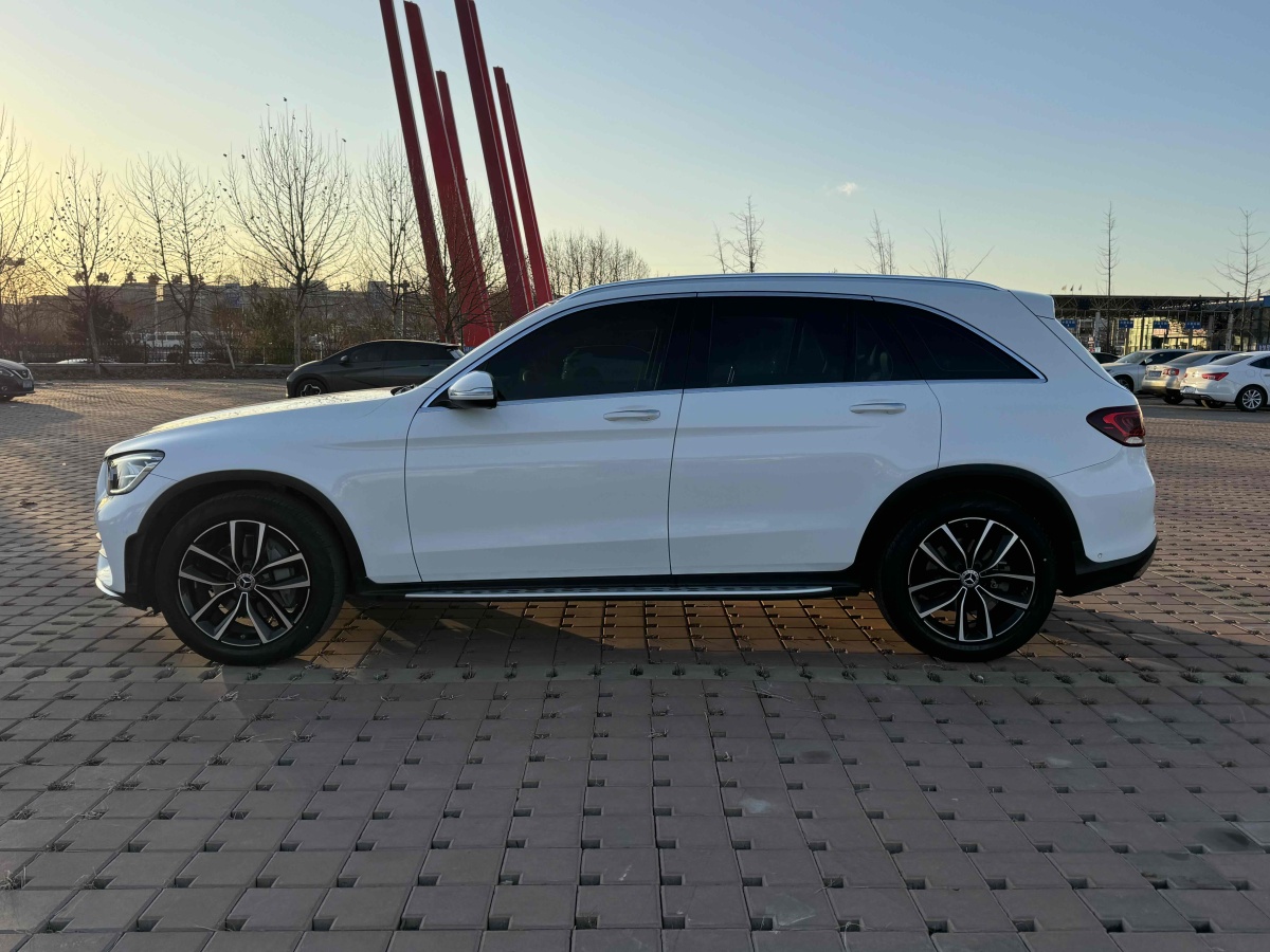 奔馳 奔馳GLC  2018款 改款 GLC 300 4MATIC 動感型圖片