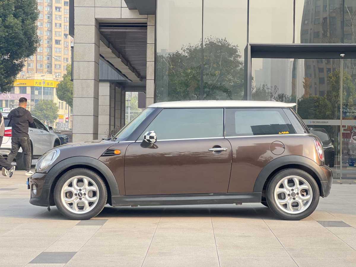 MINI COUNTRYMAN  2011款 1.6L COOPER Fun圖片