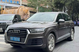 奥迪Q7 奥迪 Q7 3.6FSI Quattro基本型