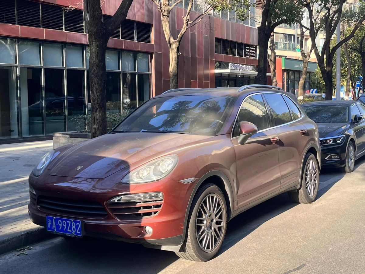 保時(shí)捷 Cayenne  2013款 Cayenne 3.0T 柴油版圖片