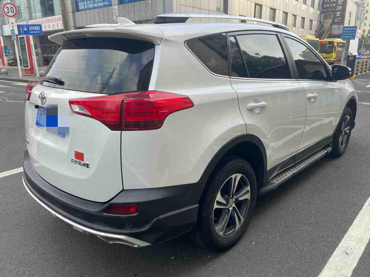 豐田 RAV4  2018款 榮放 2.0L CVT兩驅(qū)都市版圖片