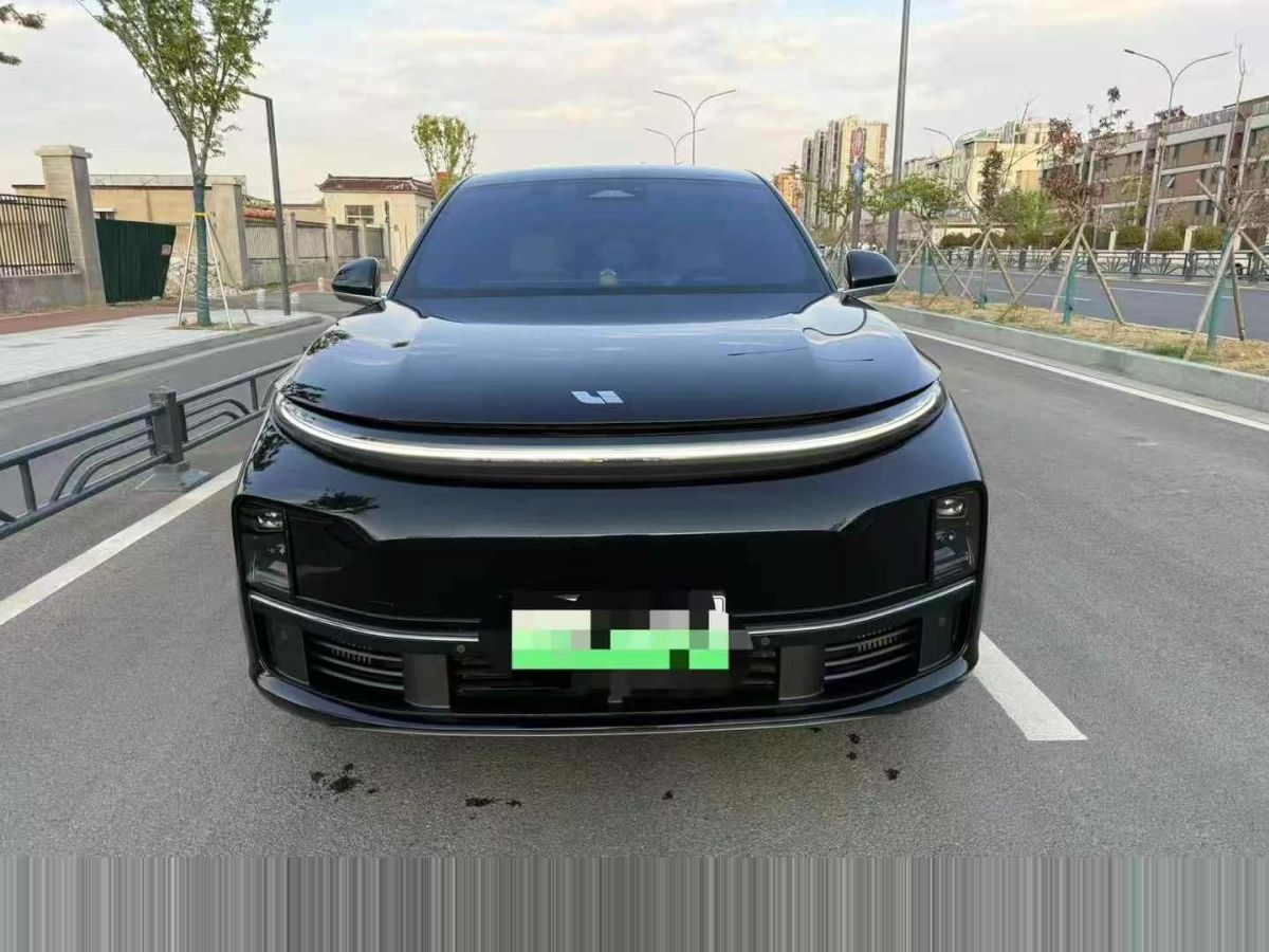 奔馳 烏尼莫克U5023  2023款 底盤車圖片