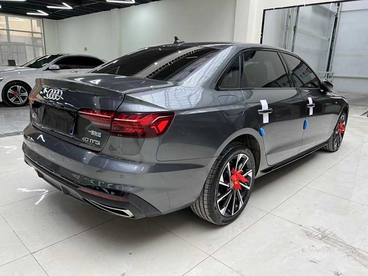 奧迪 奧迪A4L  2023款 40 TFSI 豪華動感型圖片