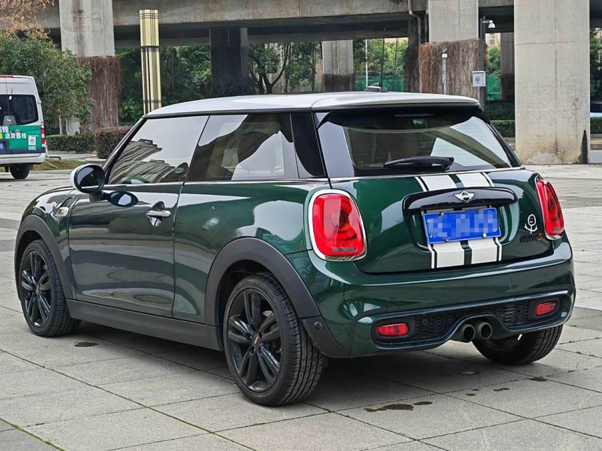 2017年8月MINI CLUBMAN  2016款 改款 2.0T COOPER S