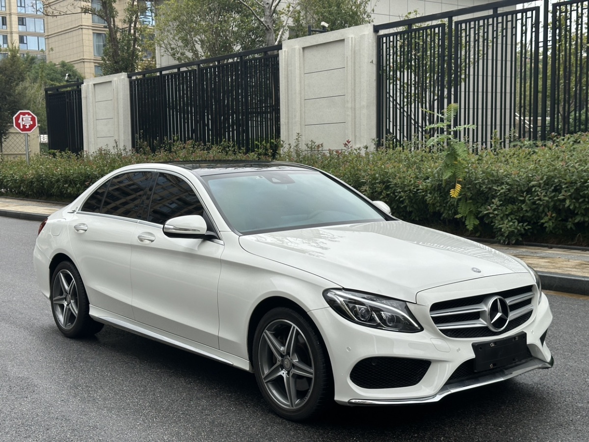 奔驰 奔驰C级  2015款 C 300 L 运动型图片