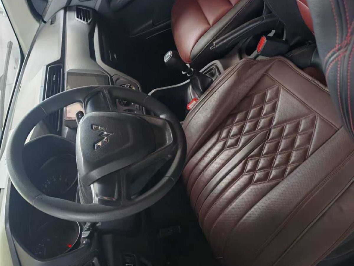 五菱 五菱宏光  2021款 1.5L S基本型LAR圖片
