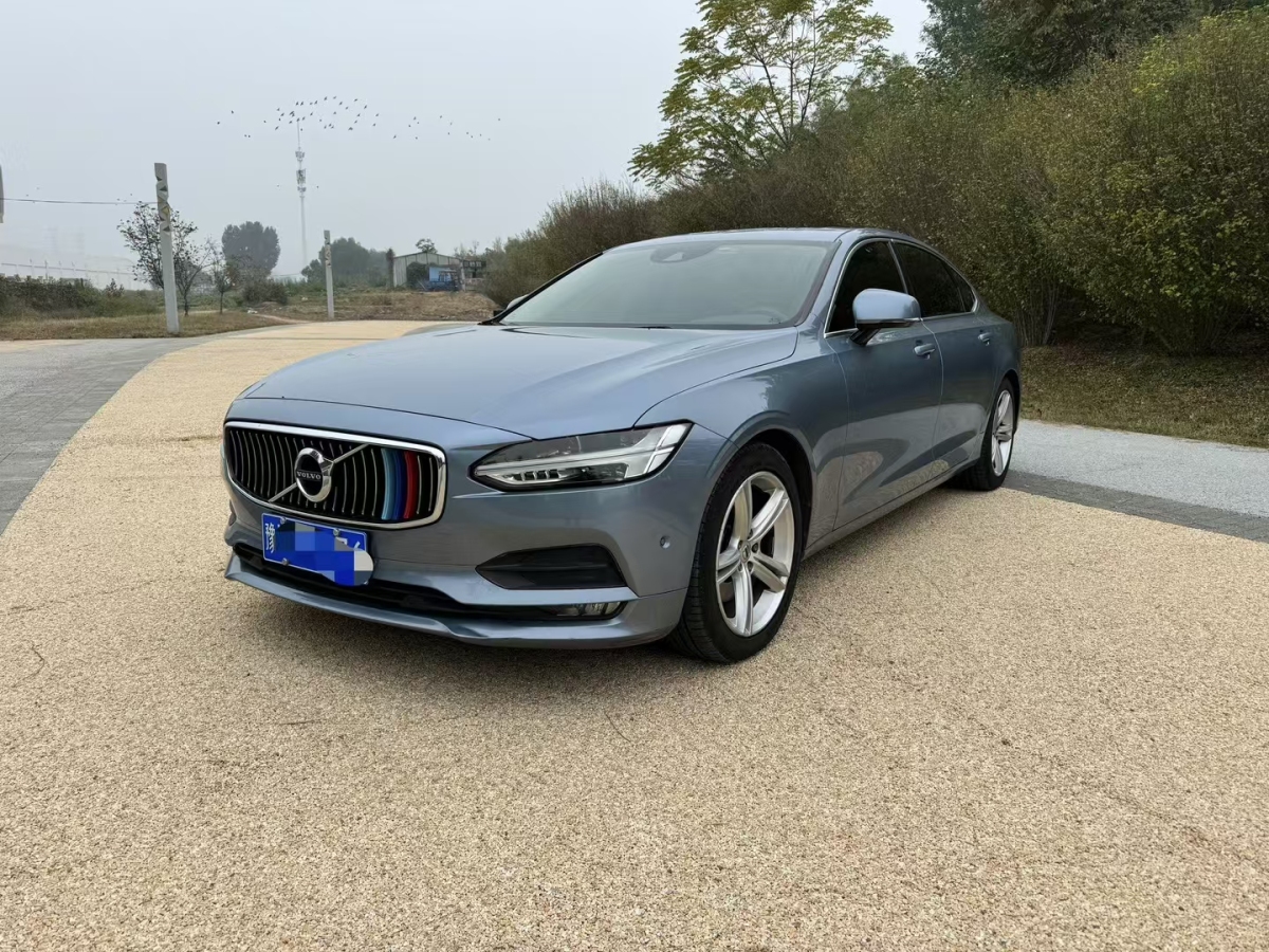 沃爾沃 S90  2018款 T4 智遠(yuǎn)版圖片