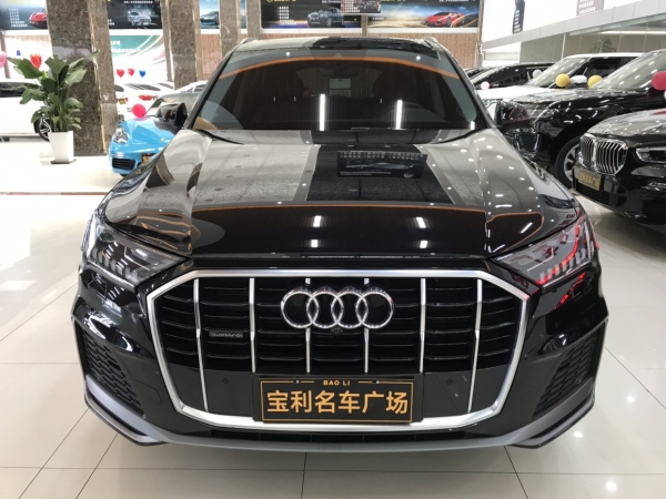 奥迪 奥迪Q7  2021款 45 TFSI quattro S line运动型