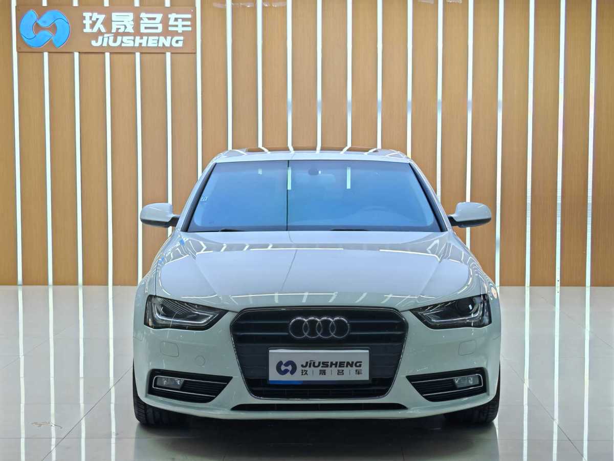 奧迪 奧迪A4L  2015款 35 TFSI 自動(dòng)標(biāo)準(zhǔn)型圖片