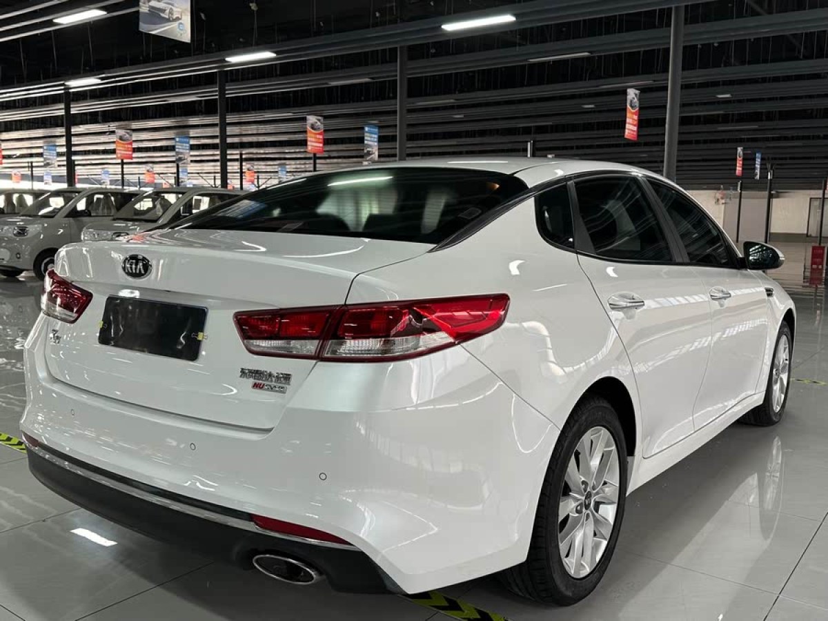 起亞 K5  2016款 2.0L 自動(dòng)GLS圖片