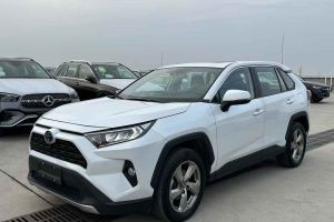 RAV4榮放 豐田 2.0L CVT四驅(qū)風尚版