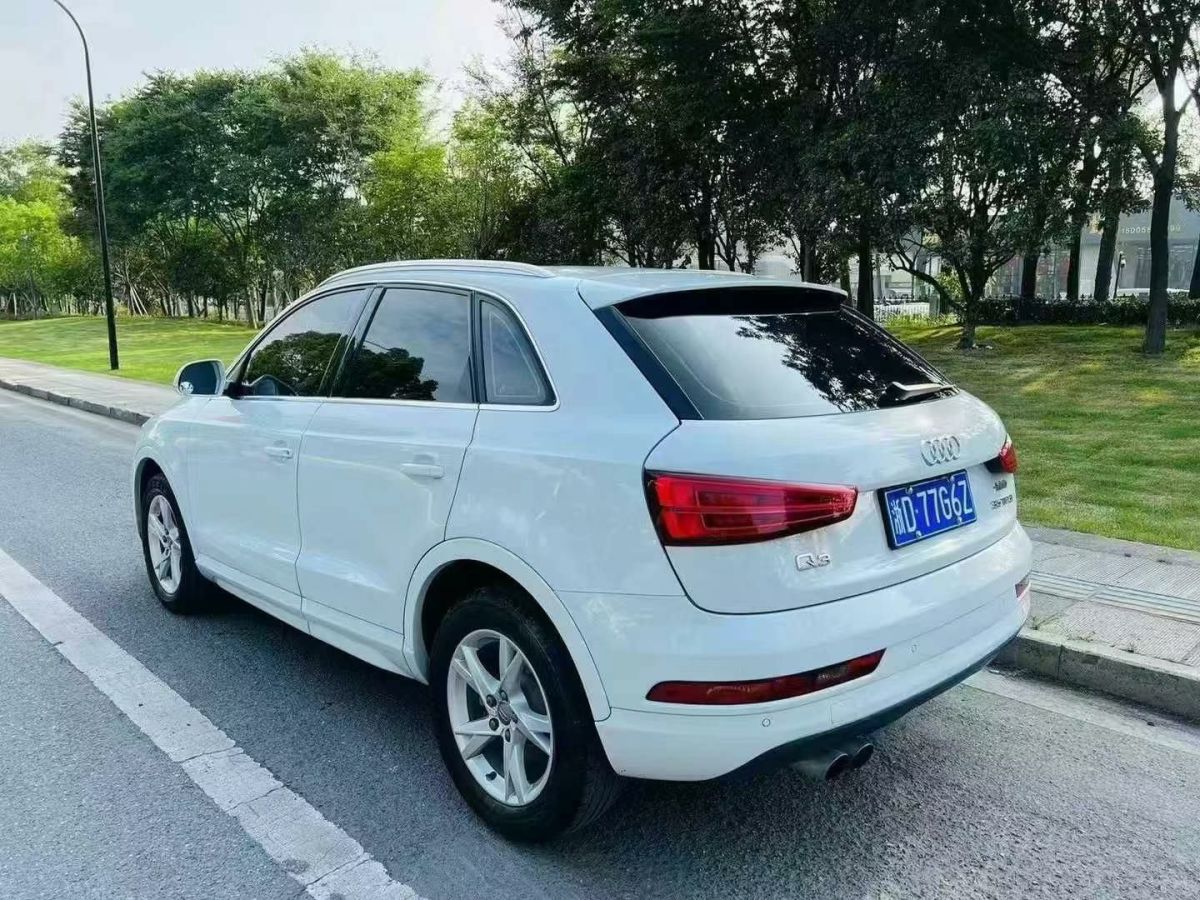 奧迪 奧迪Q3  2018款 30 TFSI 時尚型典藏版圖片