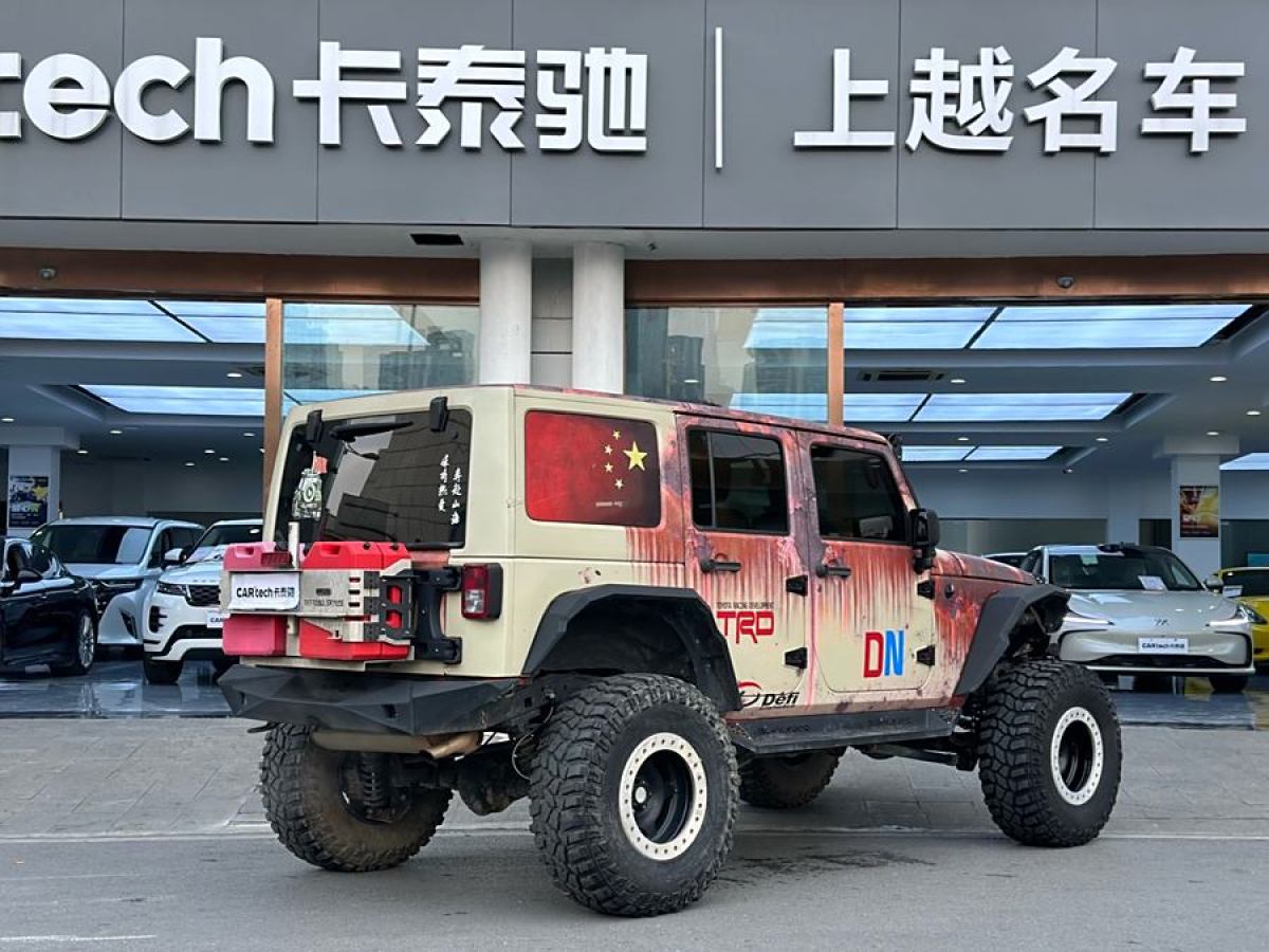 Jeep 牧馬人  2011款 3.8L Sahara 四門版圖片