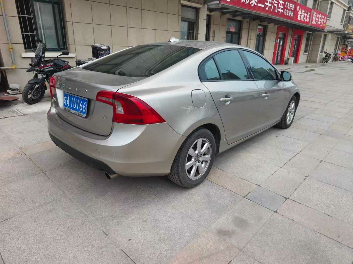 2011年6月沃爾沃 S60  2011款 T6 AWD 智尊版