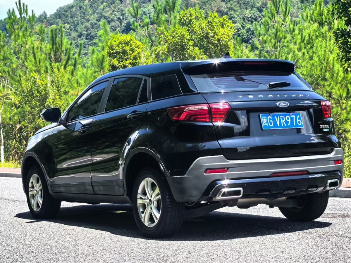 2019年8月福特 領(lǐng)界  2019款  EcoBoost 145 CVT精領(lǐng)型 國VI