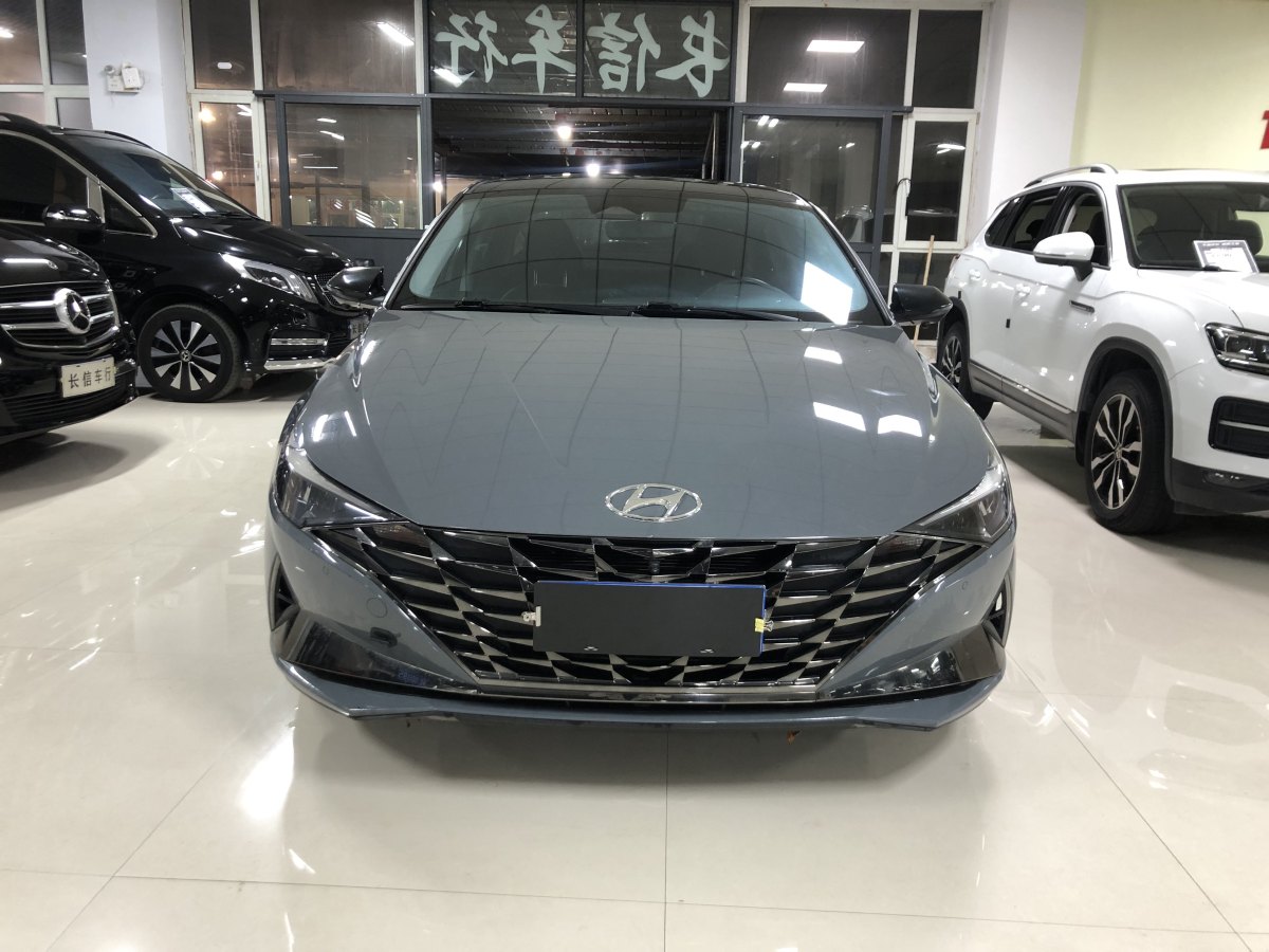 現(xiàn)代 伊蘭特  2022款 1.5L CVT LUX尊貴版圖片