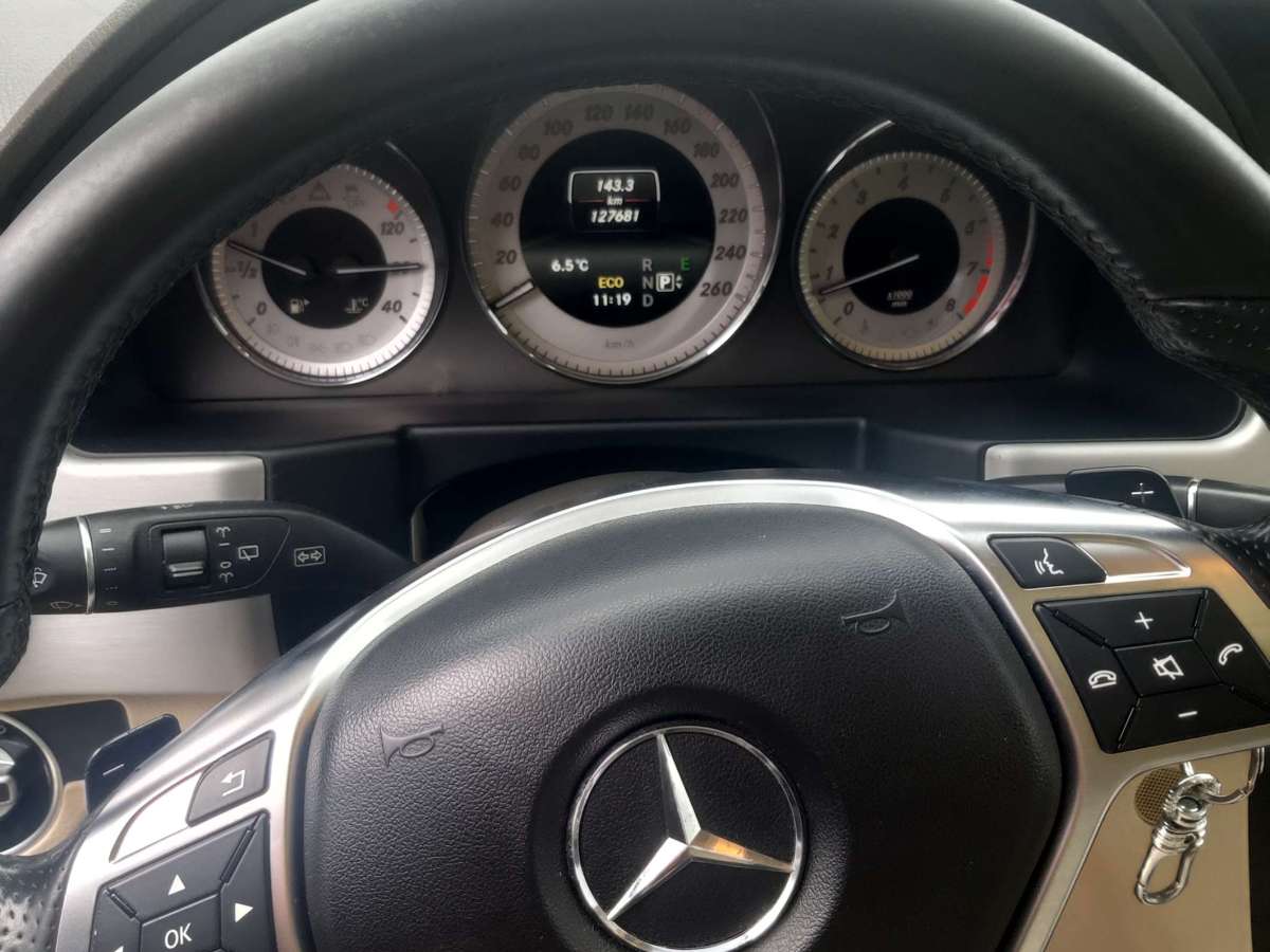 2015年6月奔馳 奔馳GLK級  2015款 GLK 260 4MATIC 時尚型 極致版